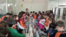 09.11.2016 tarihinde Safa Koleji 2. ve 3. Sınıf öğrencileri ve öğretmenleri için kütüphanemizde oryantasyon yapıldı (2).jpeg