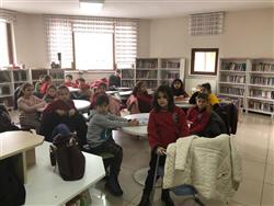 09-10 Ocak 2018 tarihlerinde Besime Özderici İlkokulu öğretmen ve öğrencileri için kütüphanemizde oryantasyon çalışması yapıldı.  (2).jpg