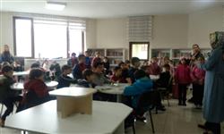 14.03.2018 tarihinde Mehmet Alçı İlkokulu öğretmen ve öğrencileri için kütüphanemizde oryantasyon çalışması yapıldı (1).jpg