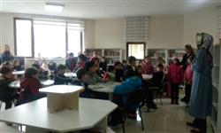 14.03.2018 tarihinde Mehmet Alçı İlkokulu öğretmen ve öğrencileri için kütüphanemizde oryantasyon çalışması yapıldı (2).jpg
