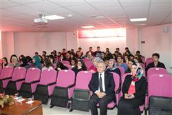 Mehmet Necati Demircan hocamız ‘’Gençlerin Okuma Alışkanlığının Geliştirilmesi ‘’ konulu konferansı ile kütüphanemize renk kattı (4).JPG