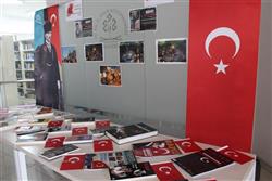 ''15 Temmuz Demokrasi ve Milli Birlik Günü'' Sergimiz Kayseri 75.Yıl İl Halk Kütüphanesi'de açılmıştır (2).JPG