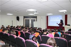 10.05.2019 tarihinde Hoca Ahmet Yesevi İlkokulu öğretmen ve öğrencileri için kütüphanemizde oryantasyon çalışması yapıldı (1).JPG