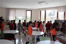 10.05.2019 tarihinde Hoca Ahmet Yesevi İlkokulu öğretmen ve öğrencileri için kütüphanemizde oryantasyon çalışması yapıldı (4).JPG